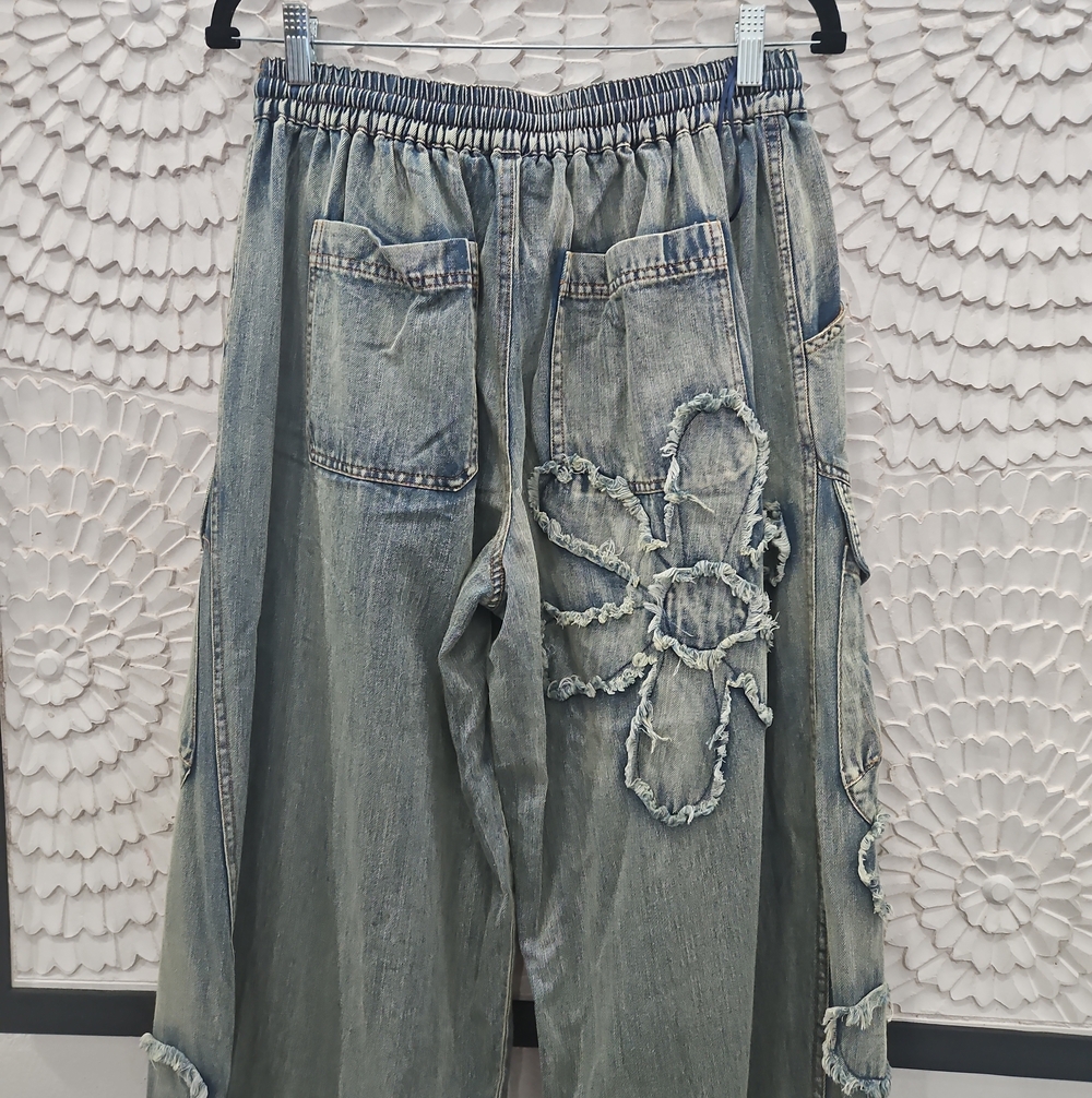 Boho Floral Appliqué Distressed Denim Cargo Pants - Picture 5 of 7
